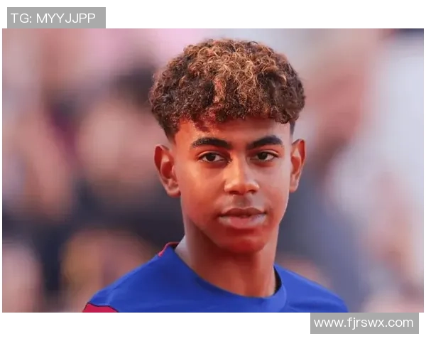 足球明星子女中谁的足球天赋最为出众引发关注与讨论 足球明星子女中谁的足球天赋最为出众引发关注与讨论